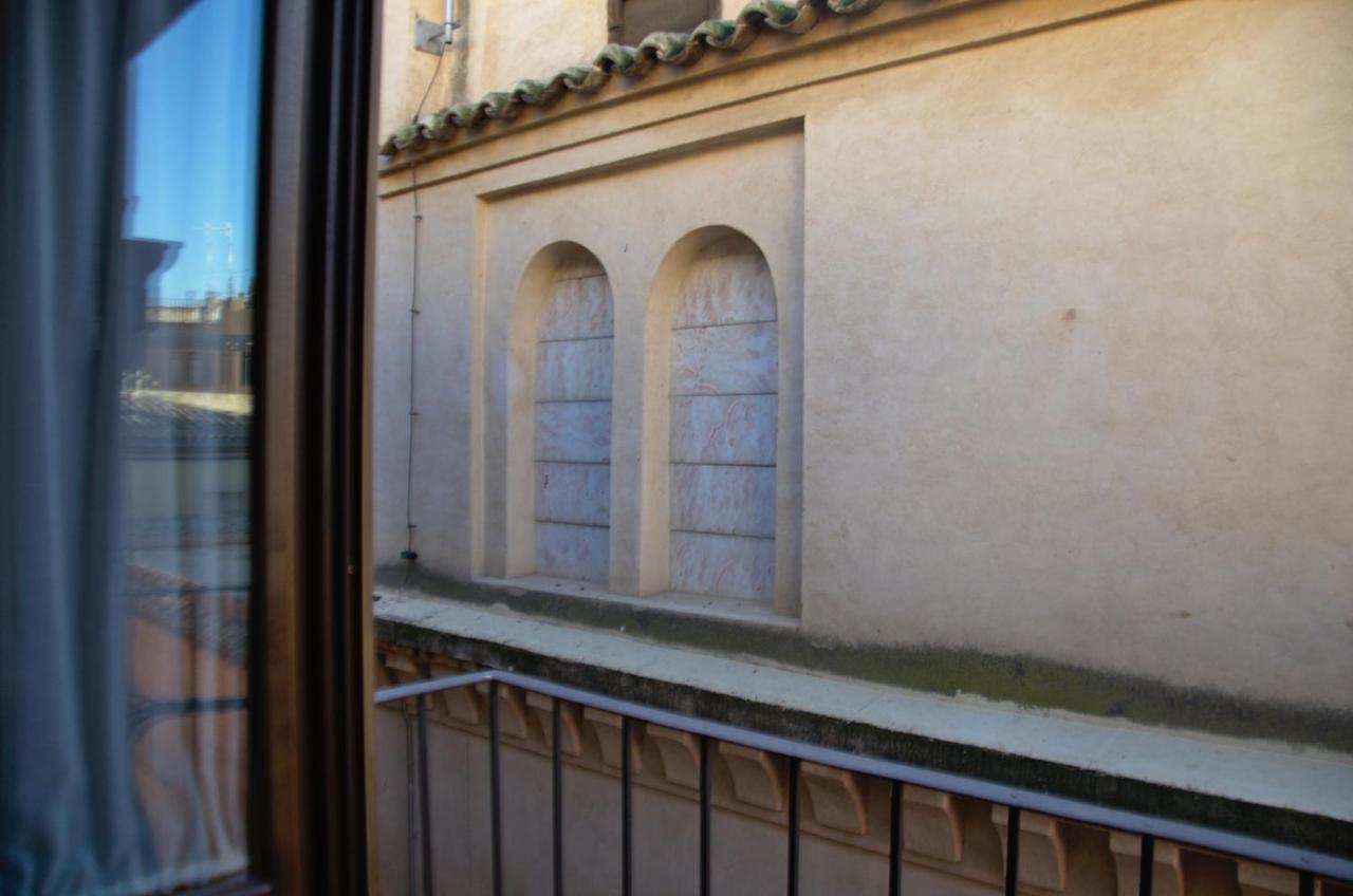 Tiempo De Toledo Aparthotel Exterior photo